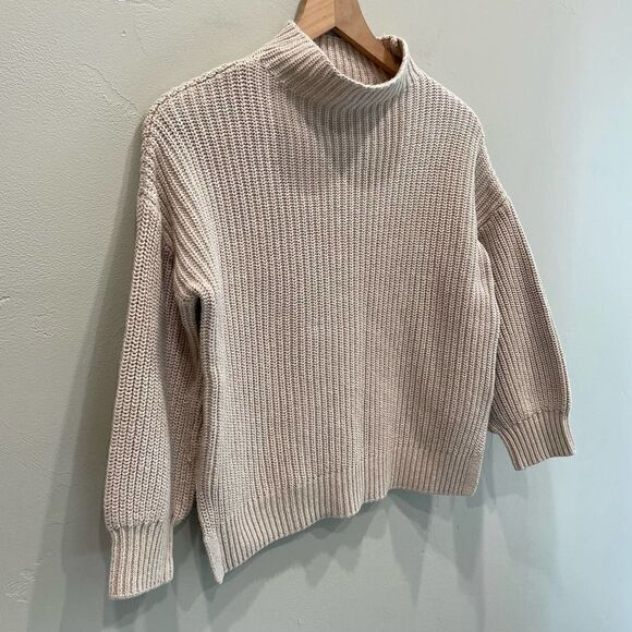 Cupcakes and Cashmere Ribbed Knit Tan Sweater - Size: XS - Picture 4 of 8